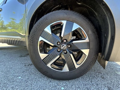 2025 Nissan Kicks SV AWD