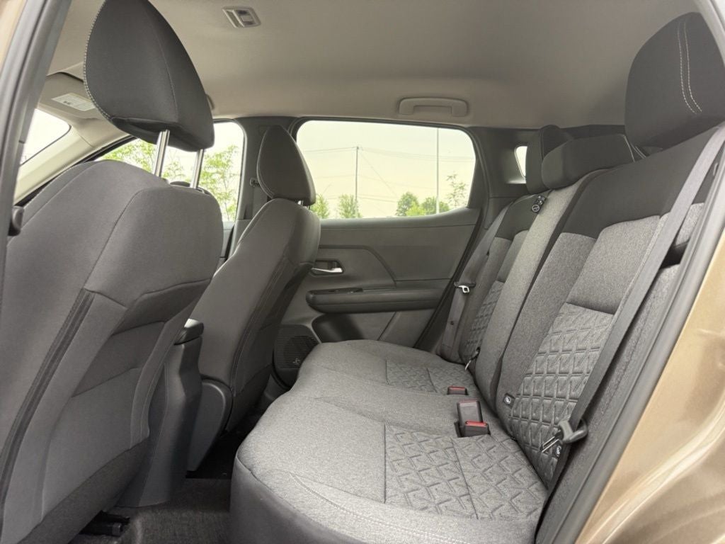 2025 Nissan Kicks SV AWD