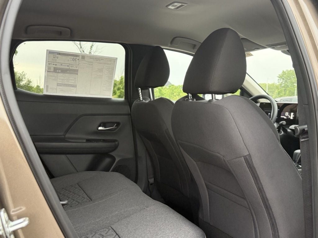 2025 Nissan Kicks SV AWD