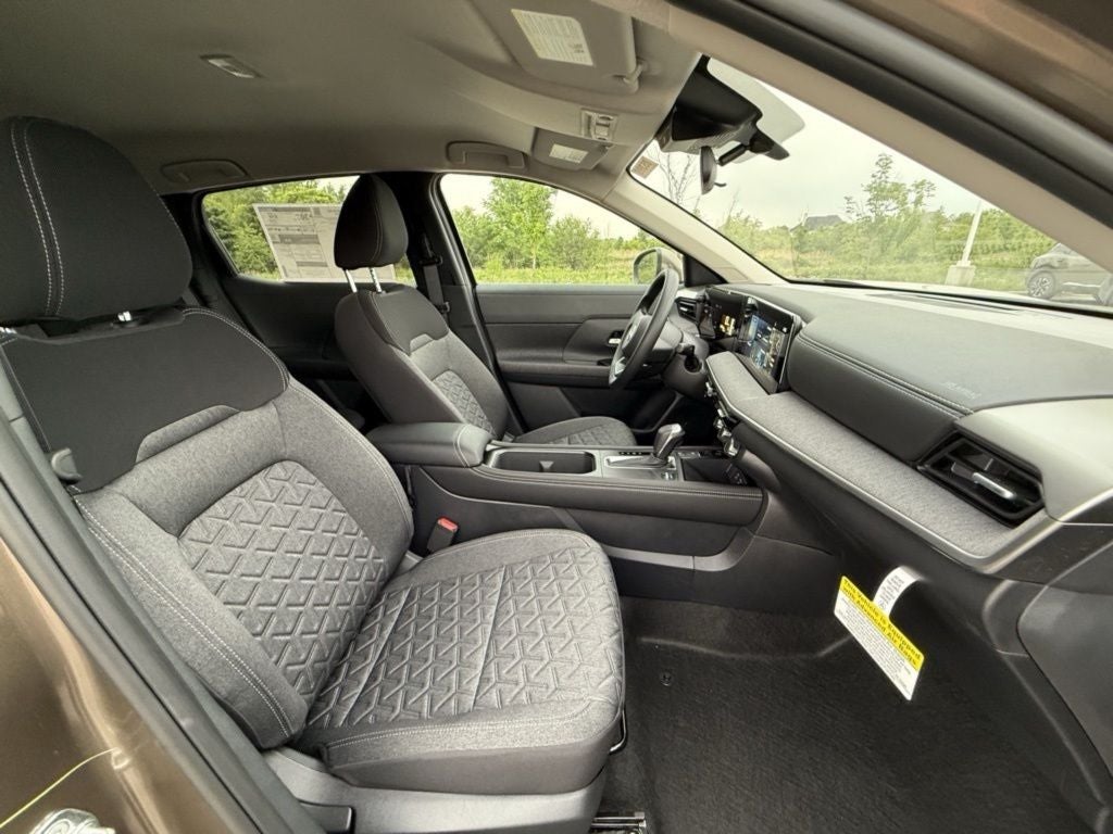 2025 Nissan Kicks SV AWD