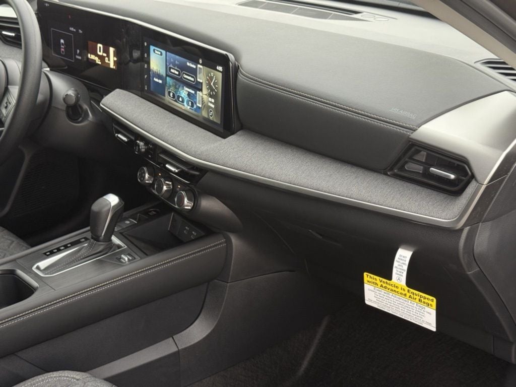 2025 Nissan Kicks SV AWD