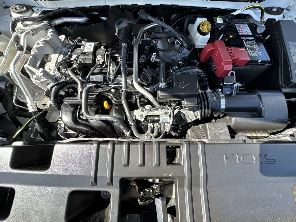 2025 Nissan Kicks SV AWD