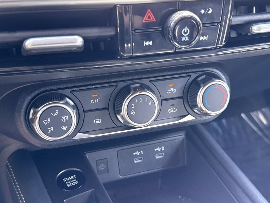 2025 Nissan Kicks SV AWD