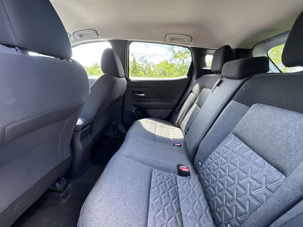 2025 Nissan Kicks SV AWD