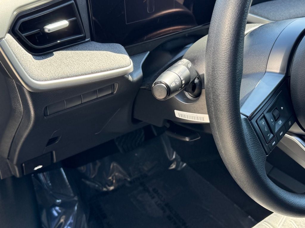 2025 Nissan Kicks SV AWD