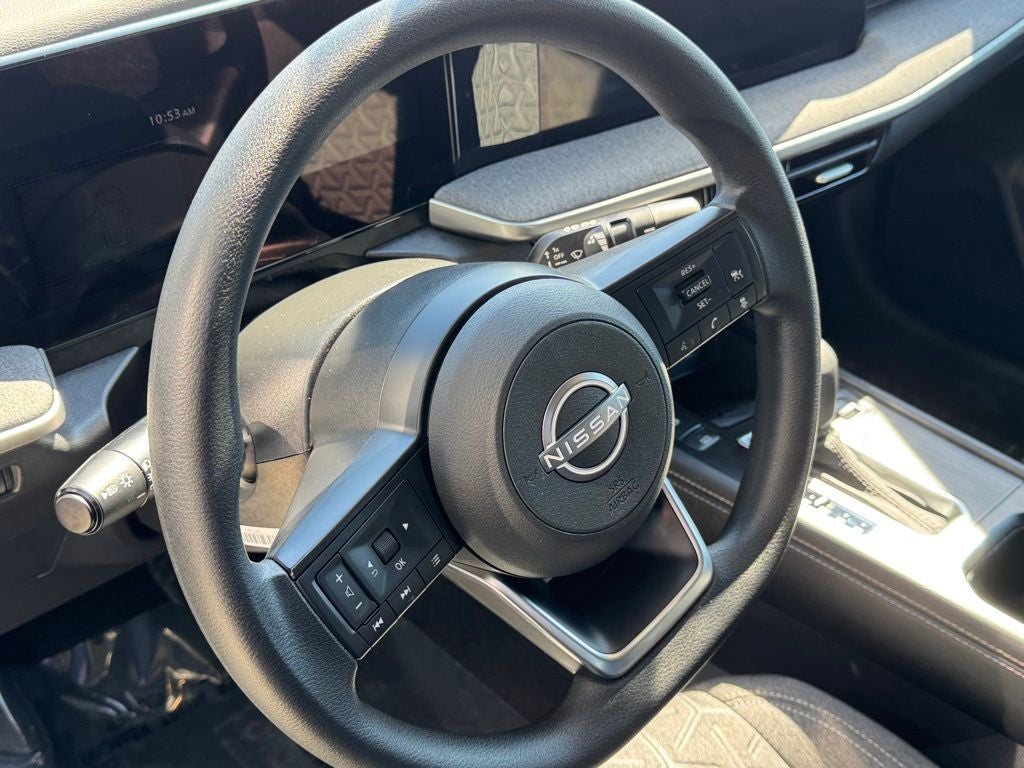 2025 Nissan Kicks SV AWD