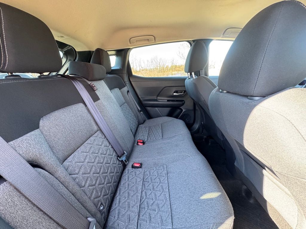 2025 Nissan Kicks SV AWD