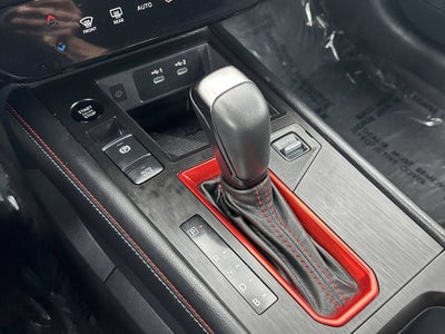 2025 Nissan Kicks SR FWD