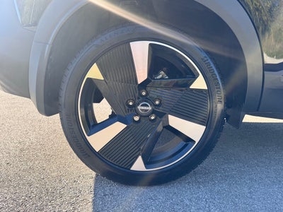 2025 Nissan Kicks SR AWD