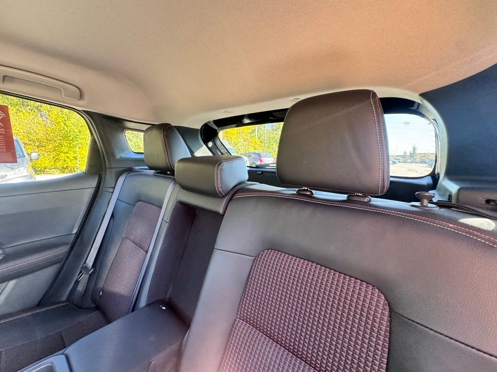 2025 Nissan Kicks SR AWD