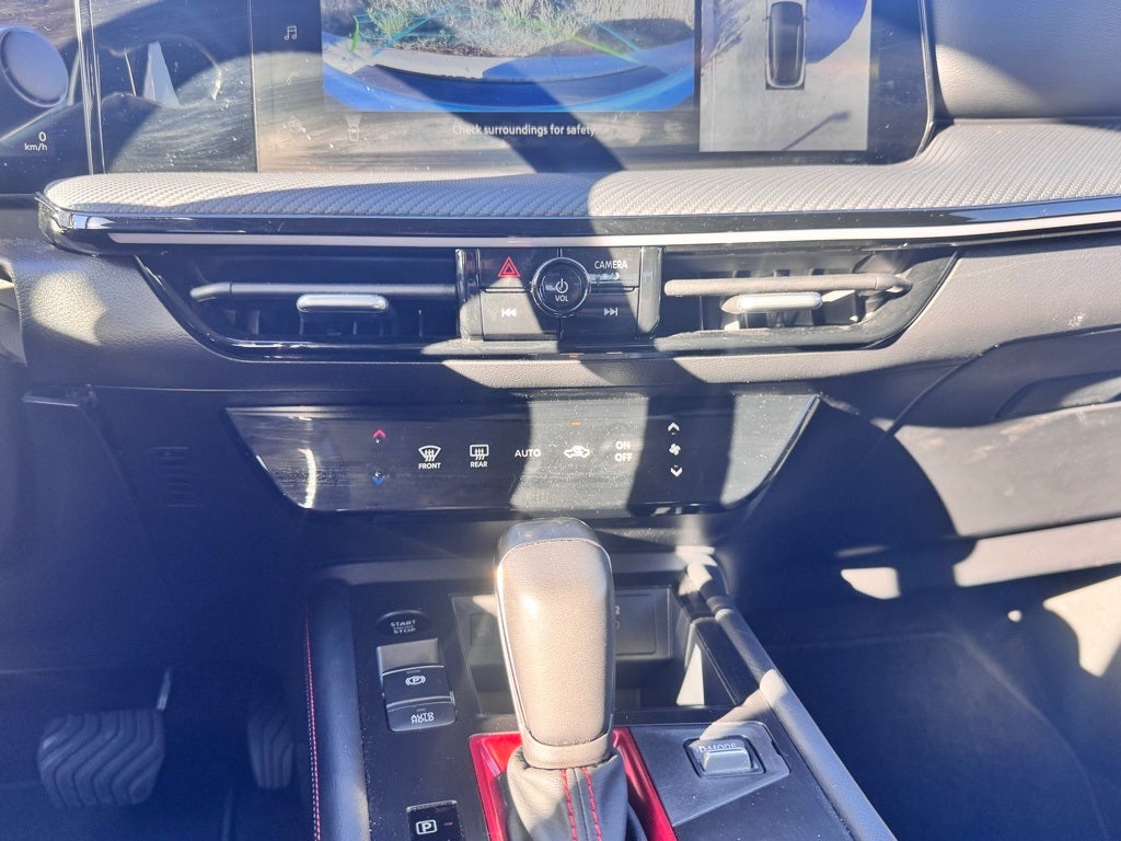 2025 Nissan Kicks SR AWD