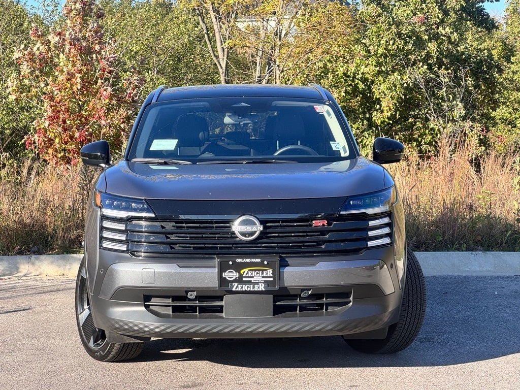 2025 Nissan Kicks SR AWD