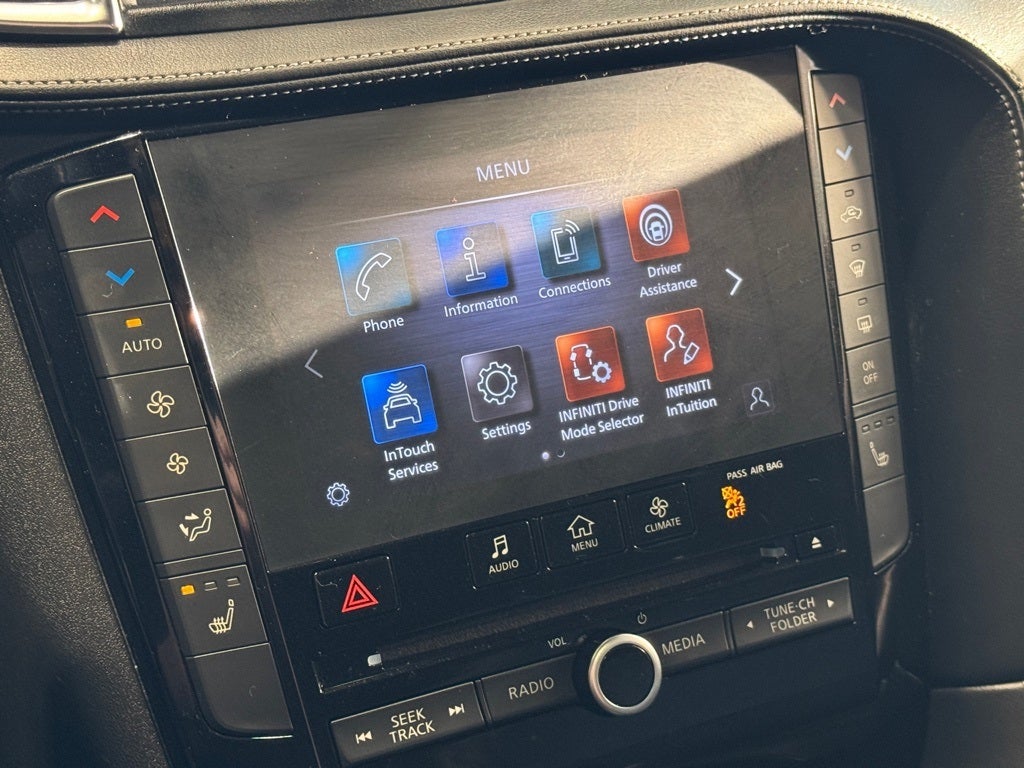 2022 INFINITI QX50 LUXE AWD