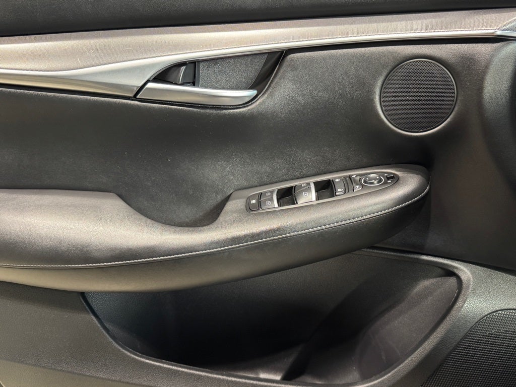 2022 INFINITI QX50 LUXE AWD