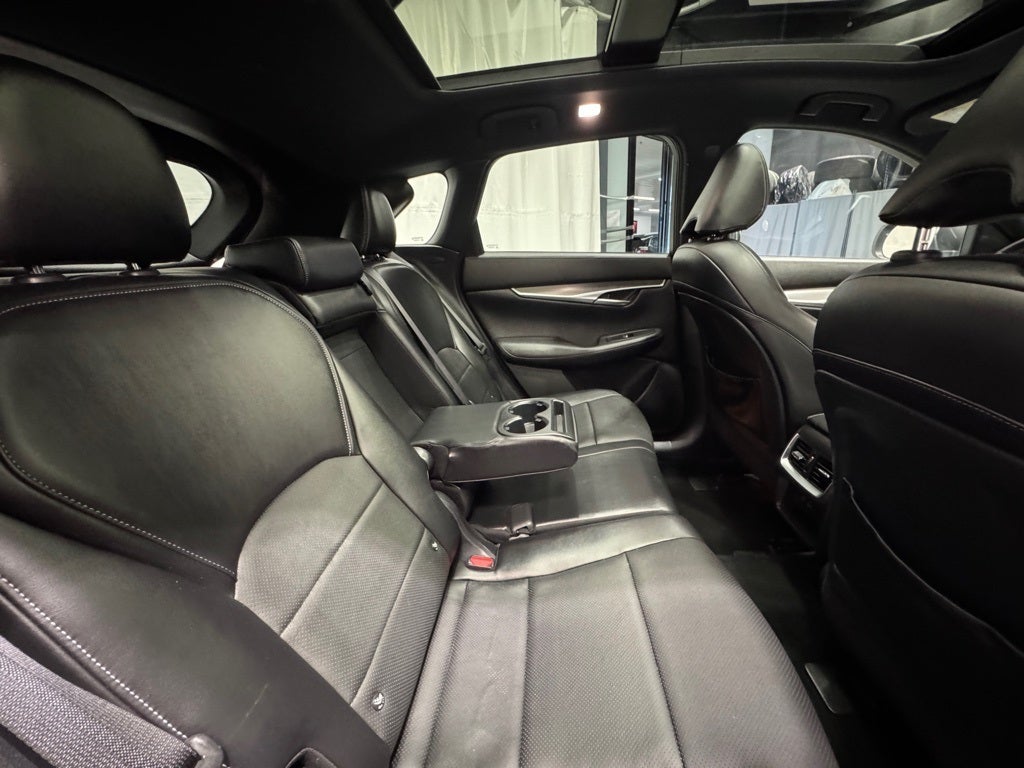 2022 INFINITI QX50 LUXE AWD