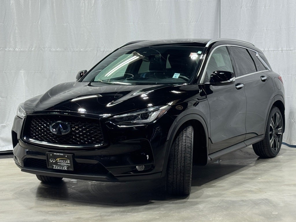 2022 INFINITI QX50 LUXE AWD