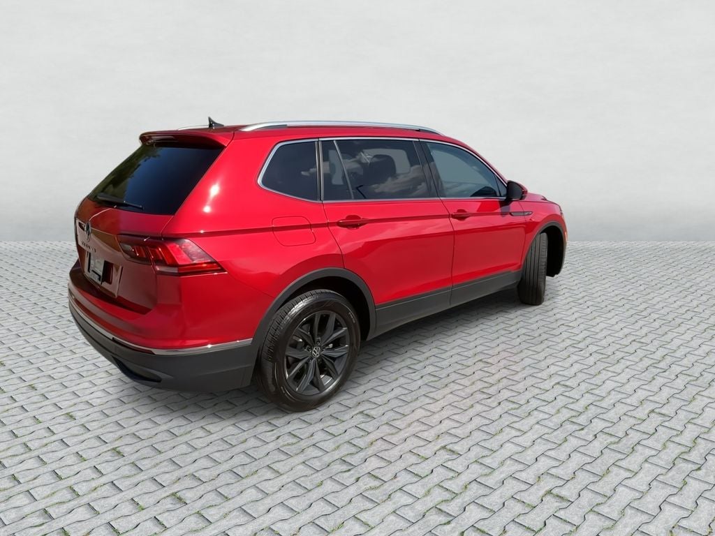 2024 Volkswagen Tiguan 2.0T SE