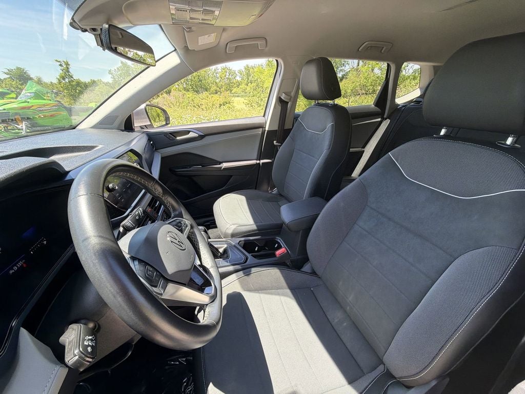 2024 Volkswagen Taos 1.5T SE FWD