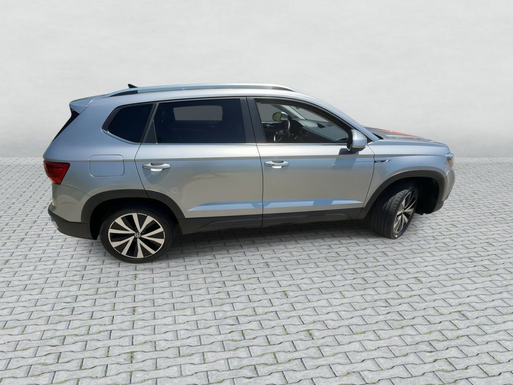 2024 Volkswagen Taos 1.5T SE FWD
