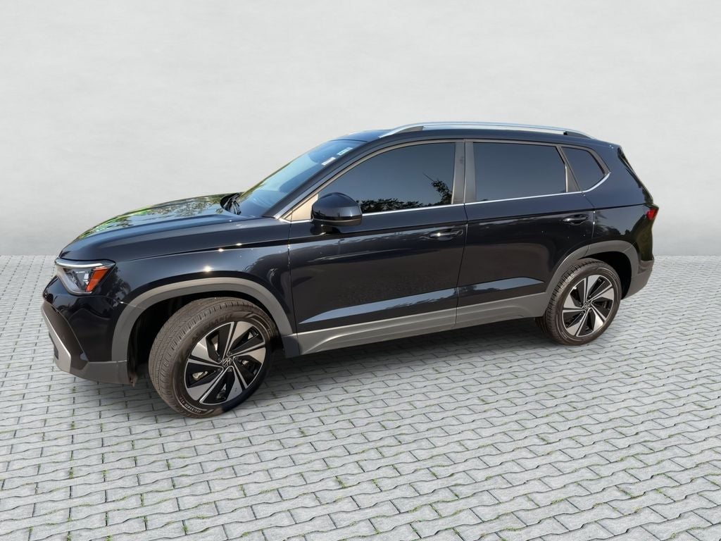2025 Volkswagen Taos 1.5T SE AWD