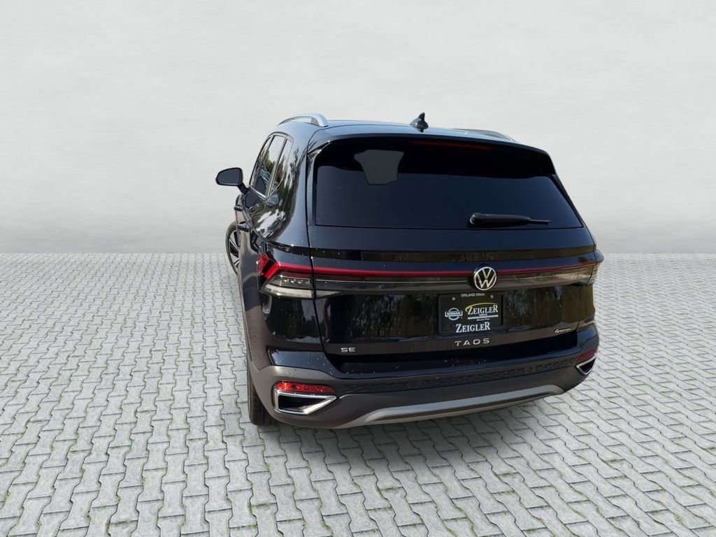 2025 Volkswagen Taos 1.5T SE AWD
