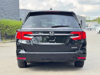 2024 Honda Odyssey Touring FWD