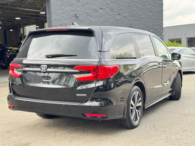 2024 Honda Odyssey Touring FWD