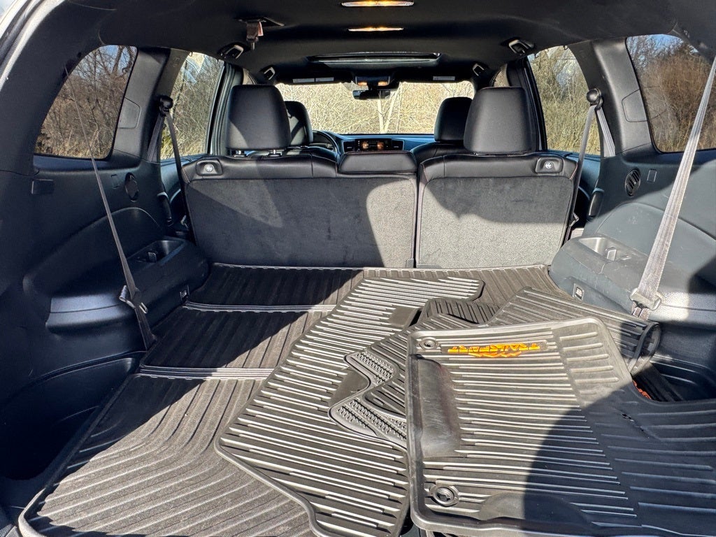 2022 Honda Pilot TrailSport AWD