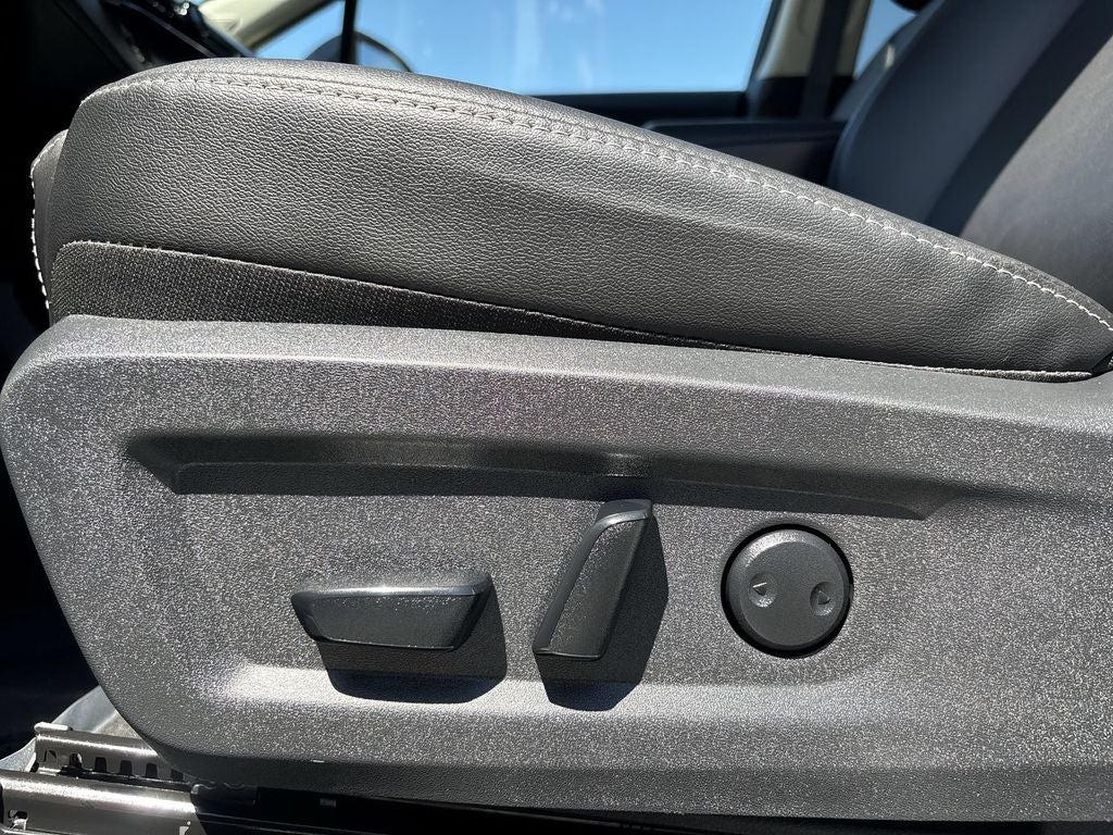 2025 Nissan Murano SL AWD