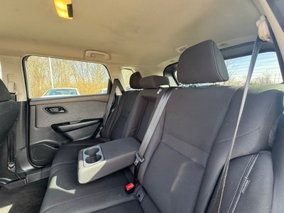 2023 Nissan Rogue S FWD