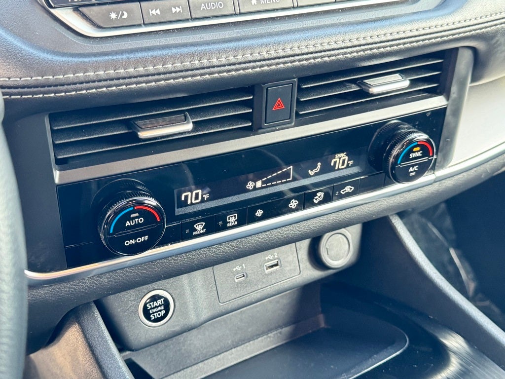 2023 Nissan Rogue SV AWD