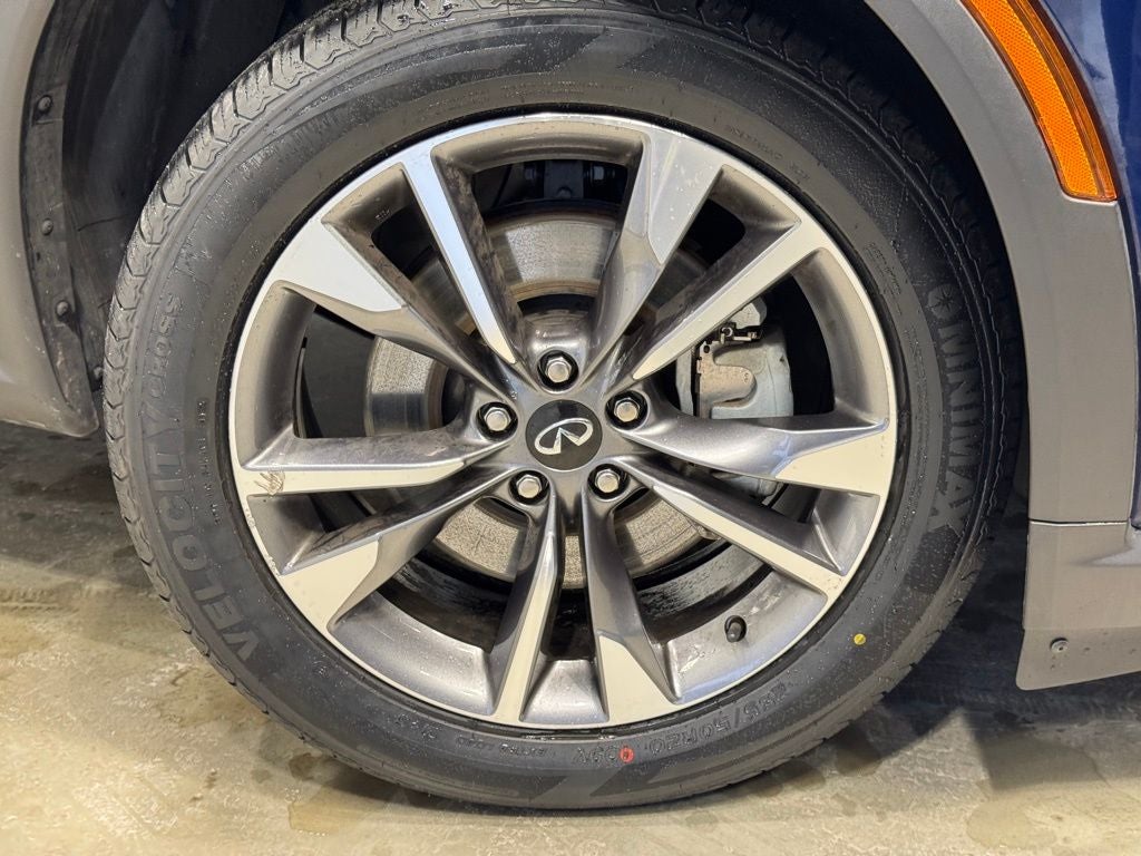 2024 INFINITI QX60 LUXE