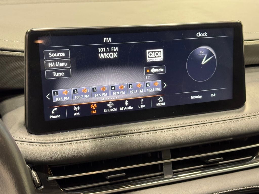 2024 INFINITI QX60 LUXE
