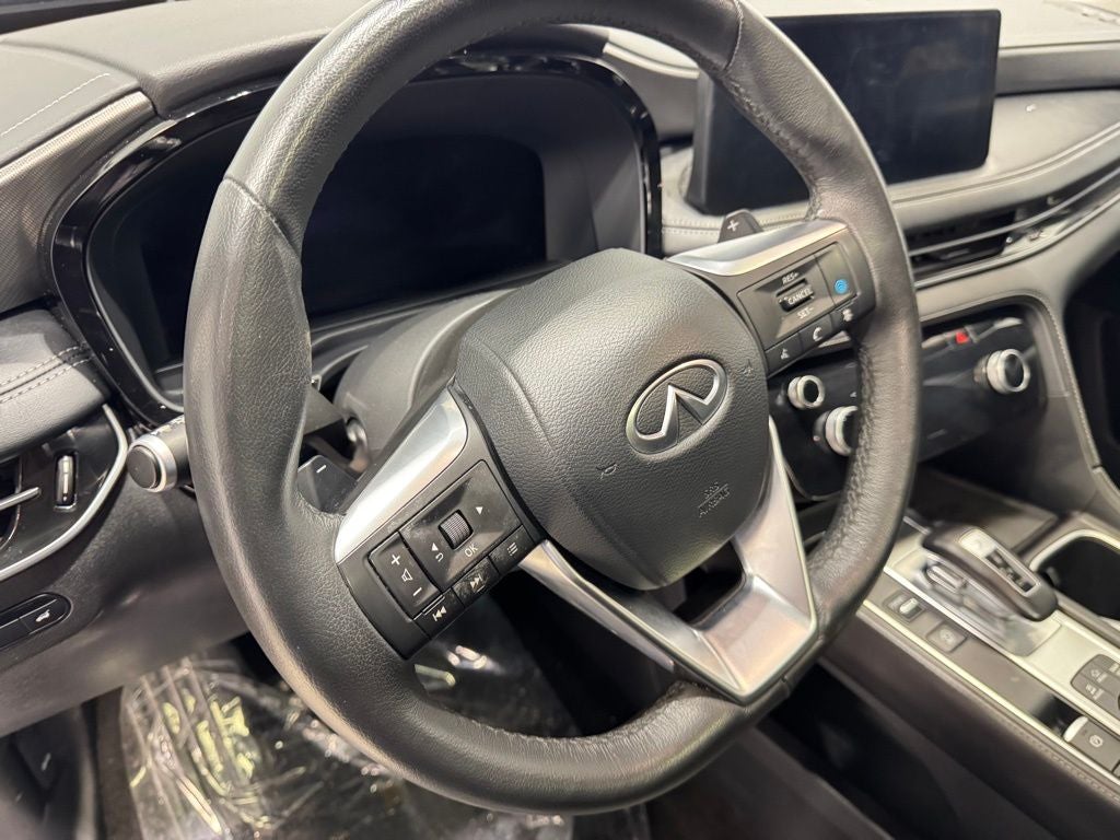 2024 INFINITI QX60 LUXE