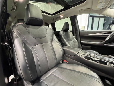 2024 INFINITI QX60 LUXE