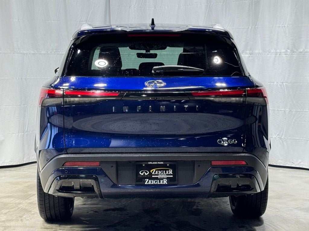2024 INFINITI QX60 LUXE