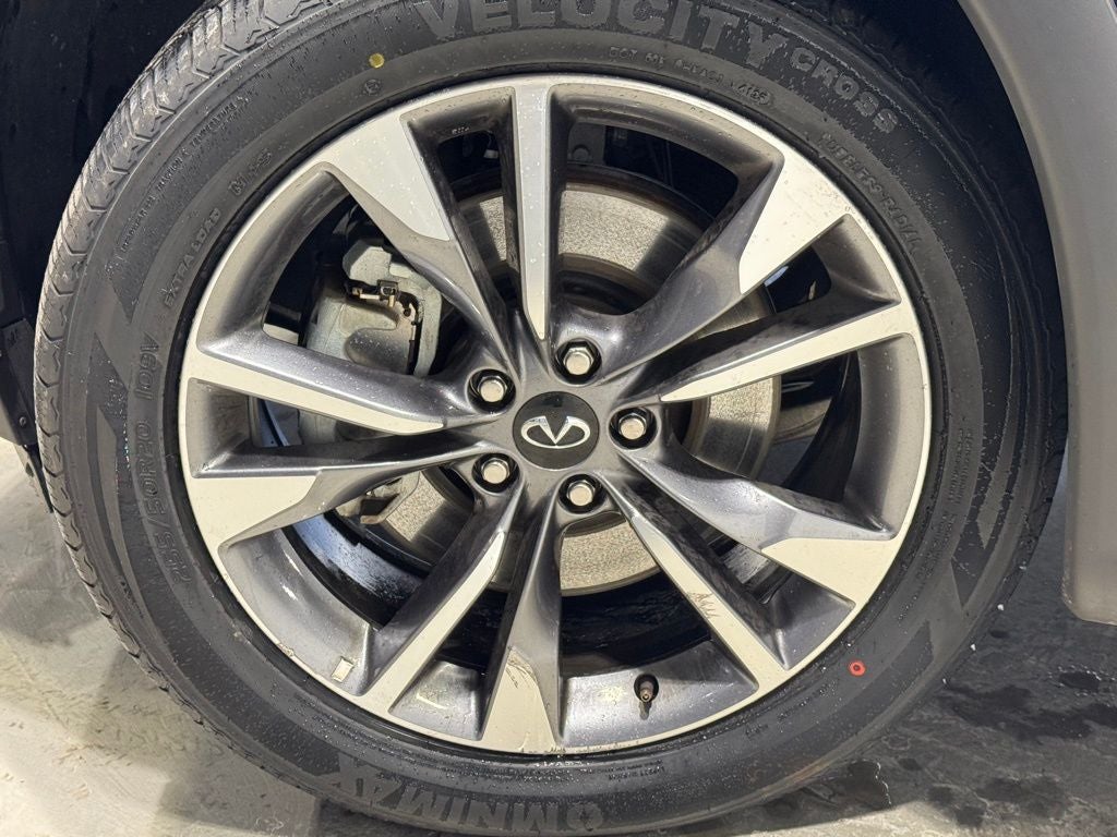 2024 INFINITI QX60 LUXE