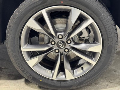 2024 INFINITI QX60 LUXE