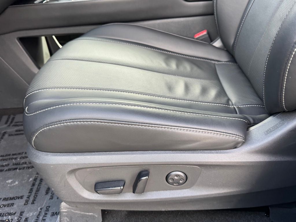 2023 INFINITI QX60 LUXE AWD