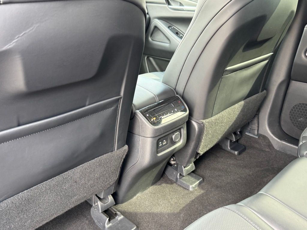 2023 INFINITI QX60 LUXE AWD