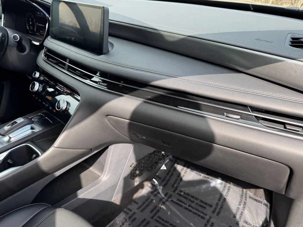 2023 INFINITI QX60 LUXE AWD