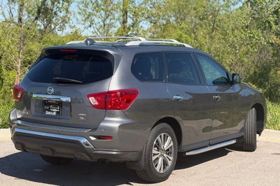 2019 Nissan Pathfinder SL 4WD