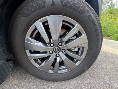 2025 Nissan Pathfinder SV 4WD