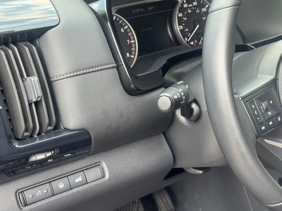 2025 Nissan Pathfinder SV 4WD