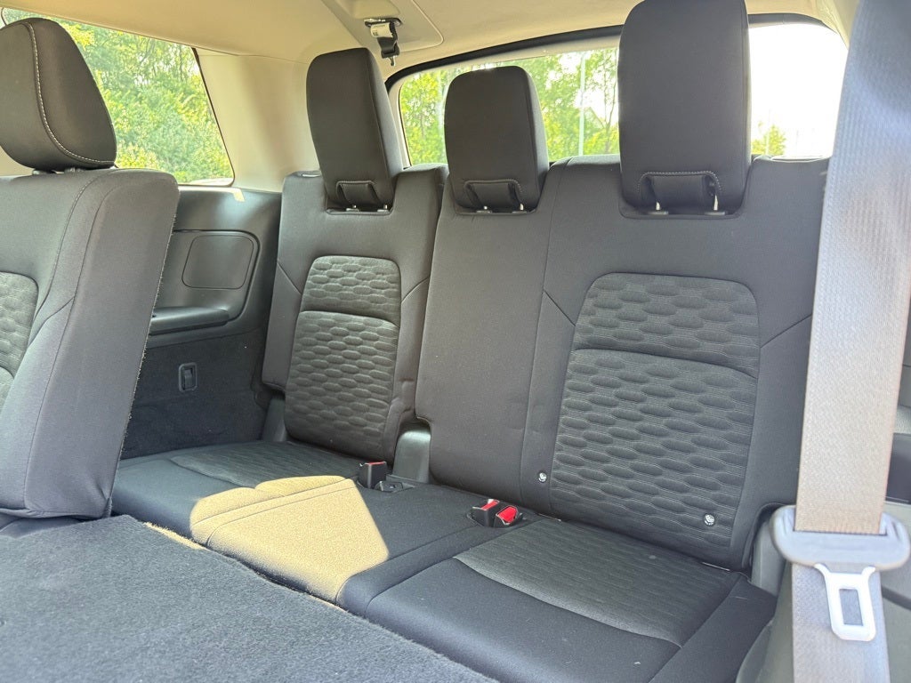 2025 Nissan Pathfinder SV 4WD