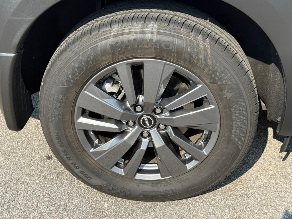 2025 Nissan Pathfinder SV 4WD