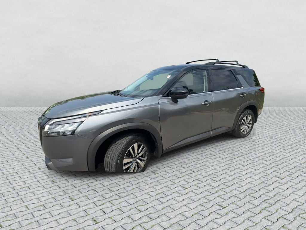 2023 Nissan Pathfinder SL 4WD