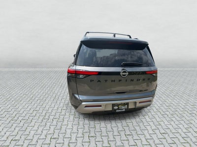 2023 Nissan Pathfinder SL 4WD