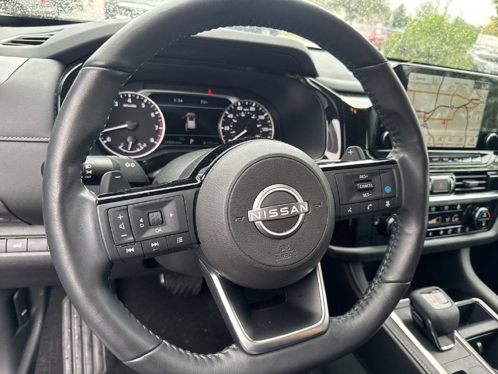 2024 Nissan Pathfinder SL 4WD
