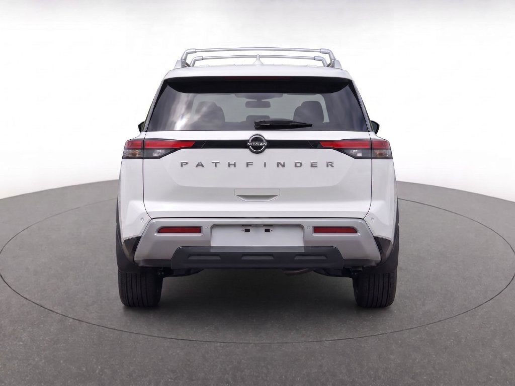 2024 Nissan Pathfinder SL 4WD